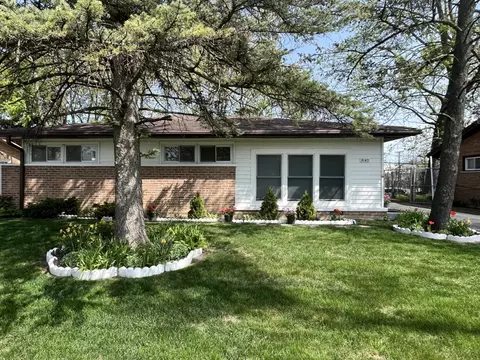 3140 Sherwood Ave, Markham, IL 60428
