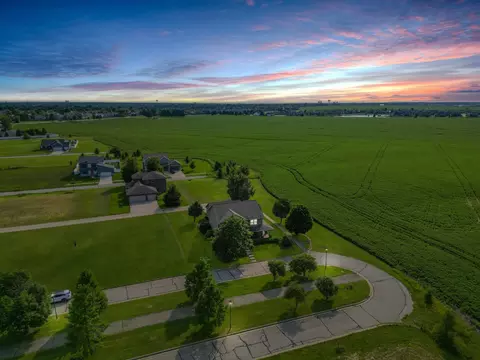 View/Area - 755 Serenity Blvd, Normal, IL 61761 photo 4 of 8