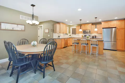 Dining - 755 Serenity Blvd, Normal, IL 61761 photo 10 of 10