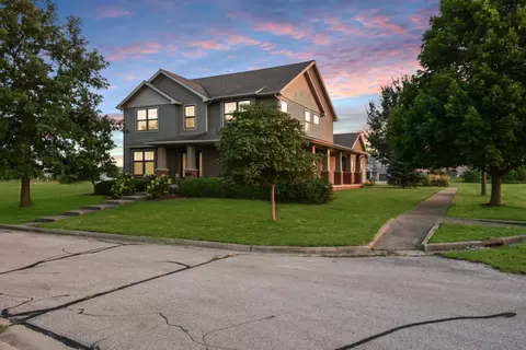 Exterior - 755 Serenity Blvd, Normal, IL 61761 photo 9 of 16