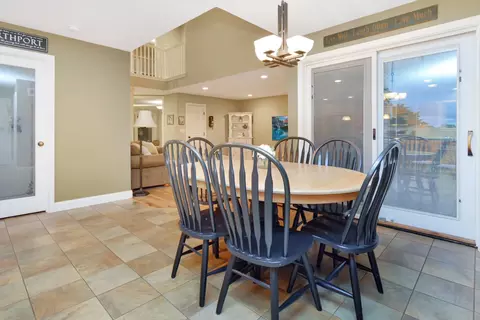 Dining - 755 Serenity Blvd, Normal, IL 61761 photo 6 of 10