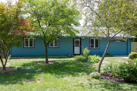 2805 Lawndale Dr, Champaign, IL 61821