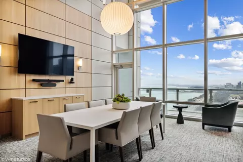 340 E Randolph St #1503, Chicago, IL 60601 photo 18