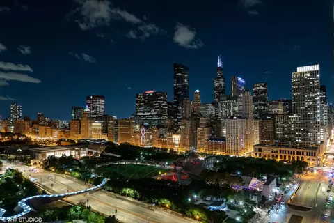 340 E Randolph St #1503, Chicago, IL 60601 photo 11