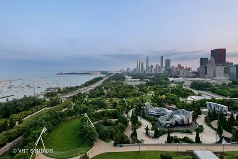 340 E Randolph St #1503, Chicago, IL 60601 photo 5