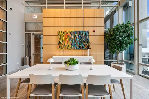 340 E Randolph St #1503, Chicago, IL 60601 photo 25