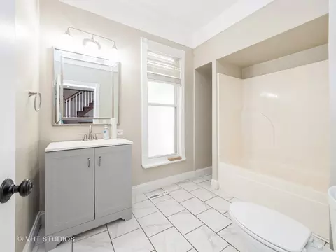 402 N Main St, Algonquin, IL 60102 photo 16
