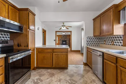 Kitchen - 1029 County Road 1500 E, Philo, IL 61864 photo 2 of 3