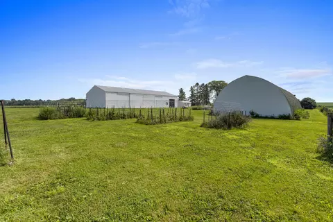 Exterior - 1029 County Road 1500 E, Philo, IL 61864 photo 7 of 10
