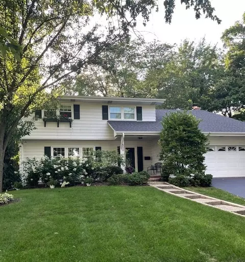 500 Lowell Ave, Glen Ellyn, IL 60137