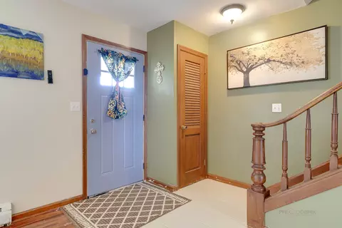 Entry Way - 604 E Blaine St, Harvard, IL 60033 photo 1 of 1