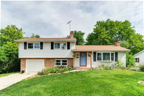 604 E Blaine St, Harvard, IL 60033
