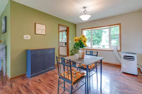 Dining - 604 E Blaine St, Harvard, IL 60033 photo 1 of 2