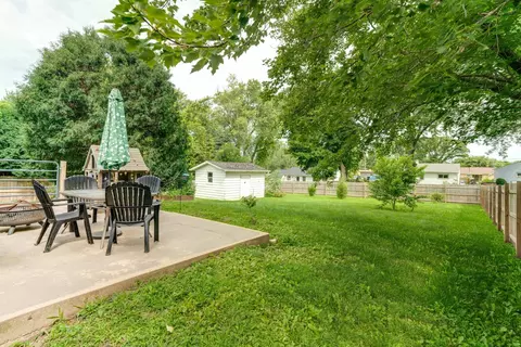 Exterior - 604 E Blaine St, Harvard, IL 60033 photo 9 of 9