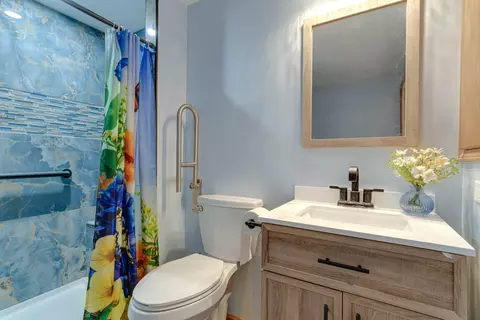 Bath - 604 E Blaine St, Harvard, IL 60033 photo 1 of 2