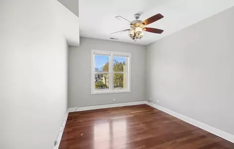 548 E 50th St #3, Chicago, IL 60615 photo 3