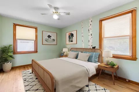 Bedroom - 4230 Maple Ave, Brookfield, IL 60513 photo 3 of 4
