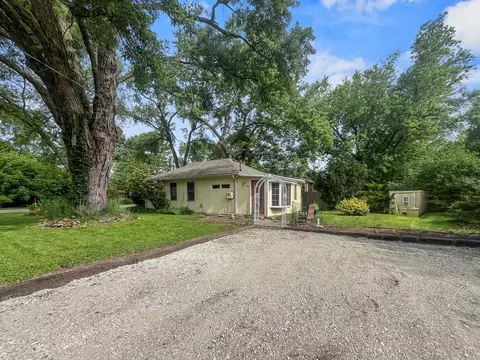 Exterior - 120 Cedardel St, Mchenry, IL 60051 photo 5 of 6