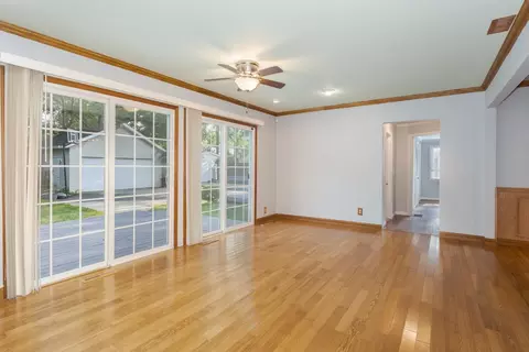 Living - 100 E Virginia Ave, Normal, IL 61761 photo 8 of 9