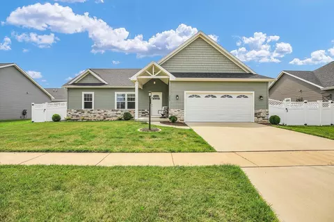 3405 Memory Ln, Urbana, IL 61802