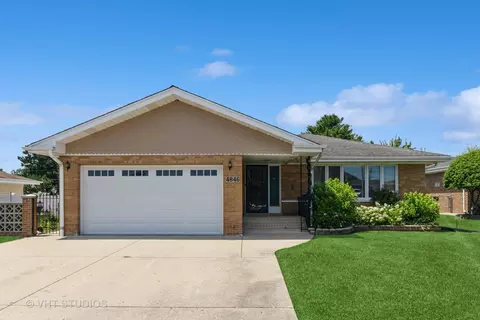 4846 N Crescent Ave, Norridge, IL 60706