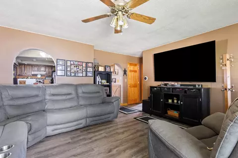 Living - 306 E 9th St, Rock Falls, IL 61071 photo 1 of 1
