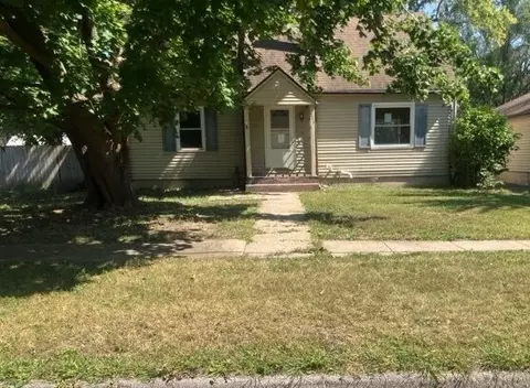 211 S Lafayette St, Byron, IL 61010