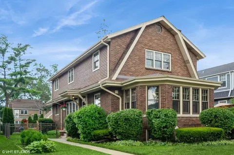 243 Columbia Ave, Park Ridge, IL 60068