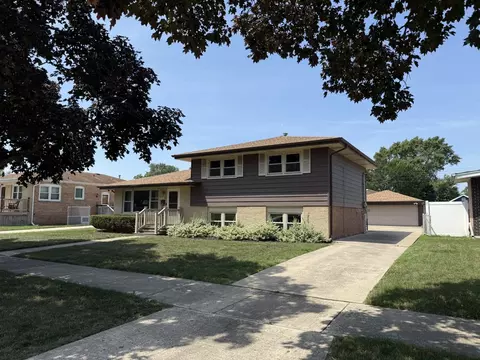 9732 Massasoit Ave, Oak Lawn, IL 60453
