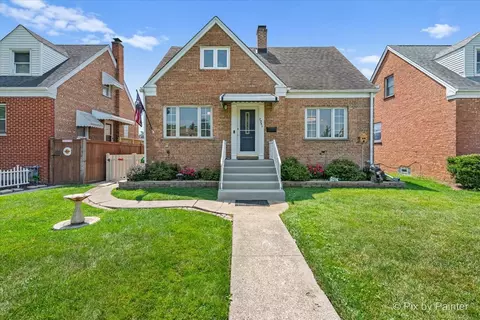 7941 W Metropole St, Elmwood Park, IL 60707