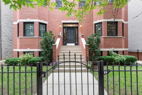 3630 N Damen Ave #1N, Chicago, IL 60618