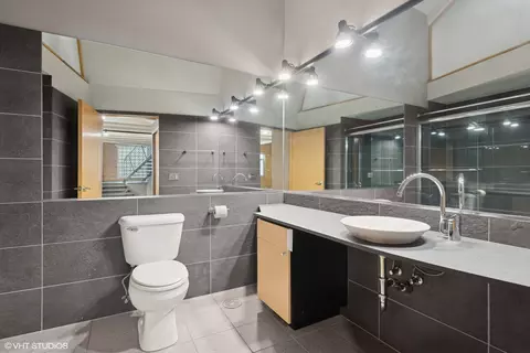 930 Pitner Ave #3, Evanston, IL 60202 photo 8