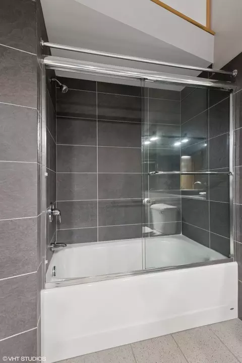 930 Pitner Ave #3, Evanston, IL 60202 photo 9