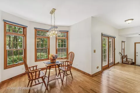 2418 Bennington Ln, Mchenry, IL 60050 photo 5