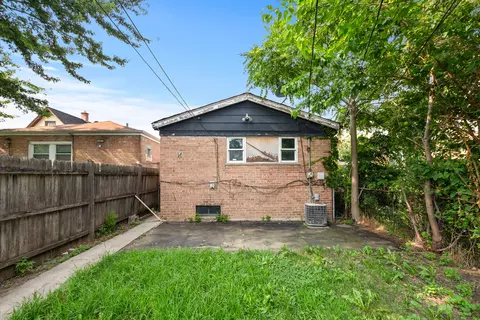 Exterior - 513 E 87th St, Chicago, IL 60619 photo 6 of 6