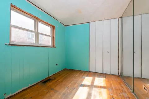 Bedroom - 513 E 87th St, Chicago, IL 60619 photo 2 of 3