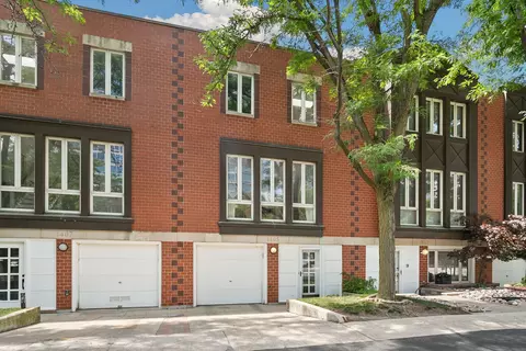 1405 S Plymouth Ct, Chicago, IL 60605