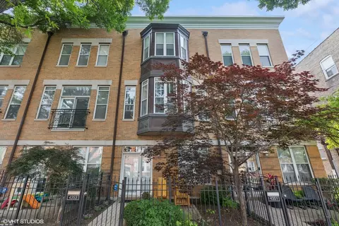 4353 N Campbell Ave, Chicago, IL 60618