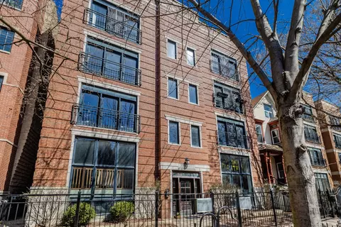 844 W Roscoe St #4E, Chicago, IL 60657