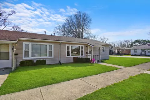 138 W 35th St, Steger, IL 60475 photo 3