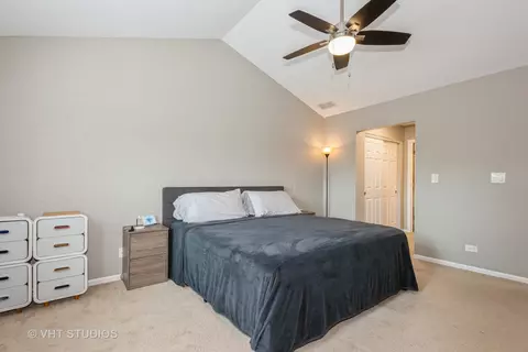 Bedroom - 531 Horizon Dr, Bartlett, IL 60103 photo 2 of 4