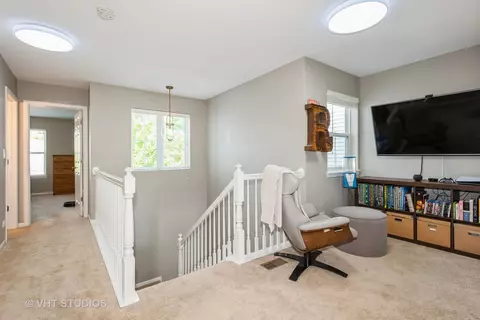 Entry Way - 531 Horizon Dr, Bartlett, IL 60103 photo 1 of 1