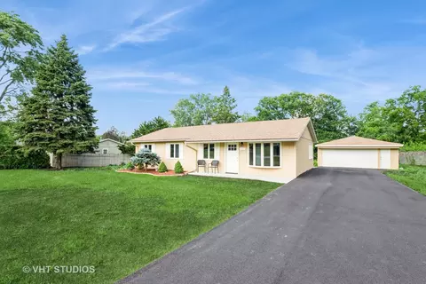 16151 Laurel Dr, Orland Park, IL 60462
