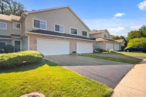 526 Mallard Ln #C, Sugar Grove, IL 60554