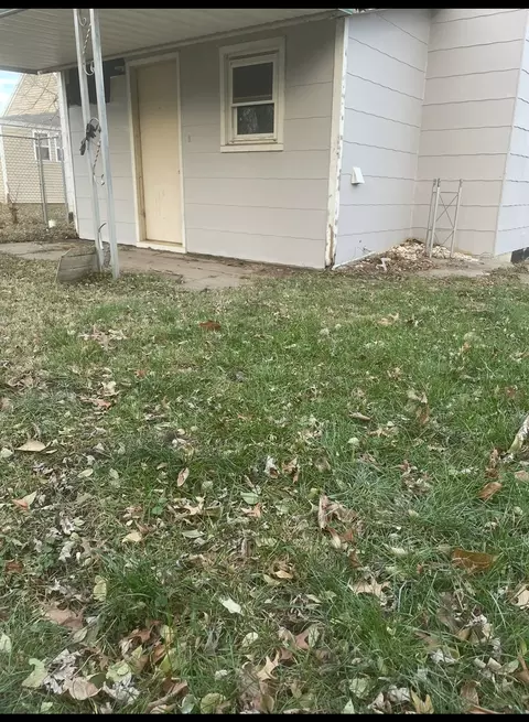 514 Sherman St, Danville, IL 61832