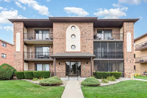 16812 82nd Ave #1S, Tinley Park, IL 60477