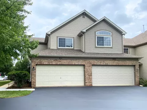 931 Asbury Dr #931, Aurora, IL 60502