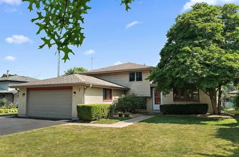 5551 143rd St, Midlothian, IL 60445
