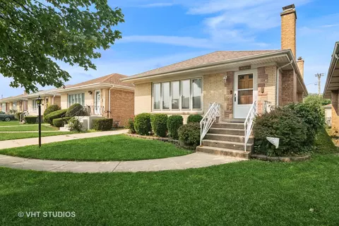4852 N Greenwood Ave, Norridge, IL 60706