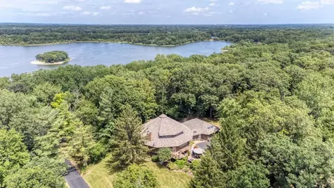 3205 W Southmor Rd, Morris, IL 60450